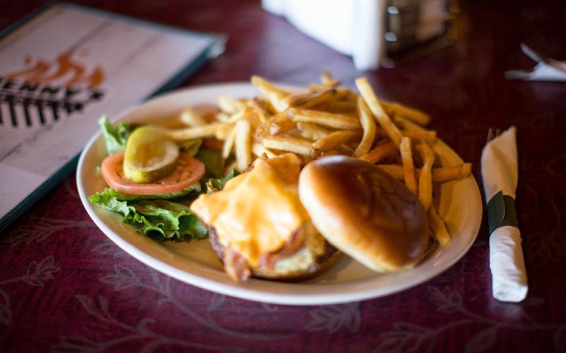 Benny's Grill - SAVE 50% on a Benny's Grill $20 gift card!