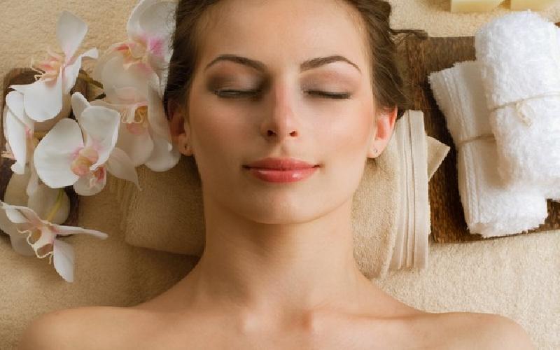 Sculptor Body Contouring - Eye Tightening and Eye Brow Lift Deal